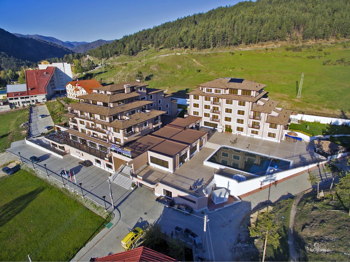 Park Hotel And Spa Vella Hills Velingrad Bagian luar foto