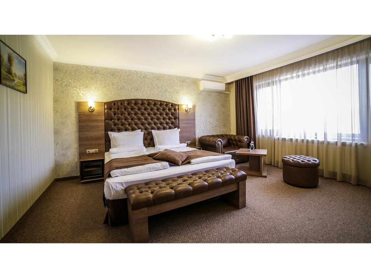 Park Hotel And Spa Vella Hills Velingrad Bagian luar foto