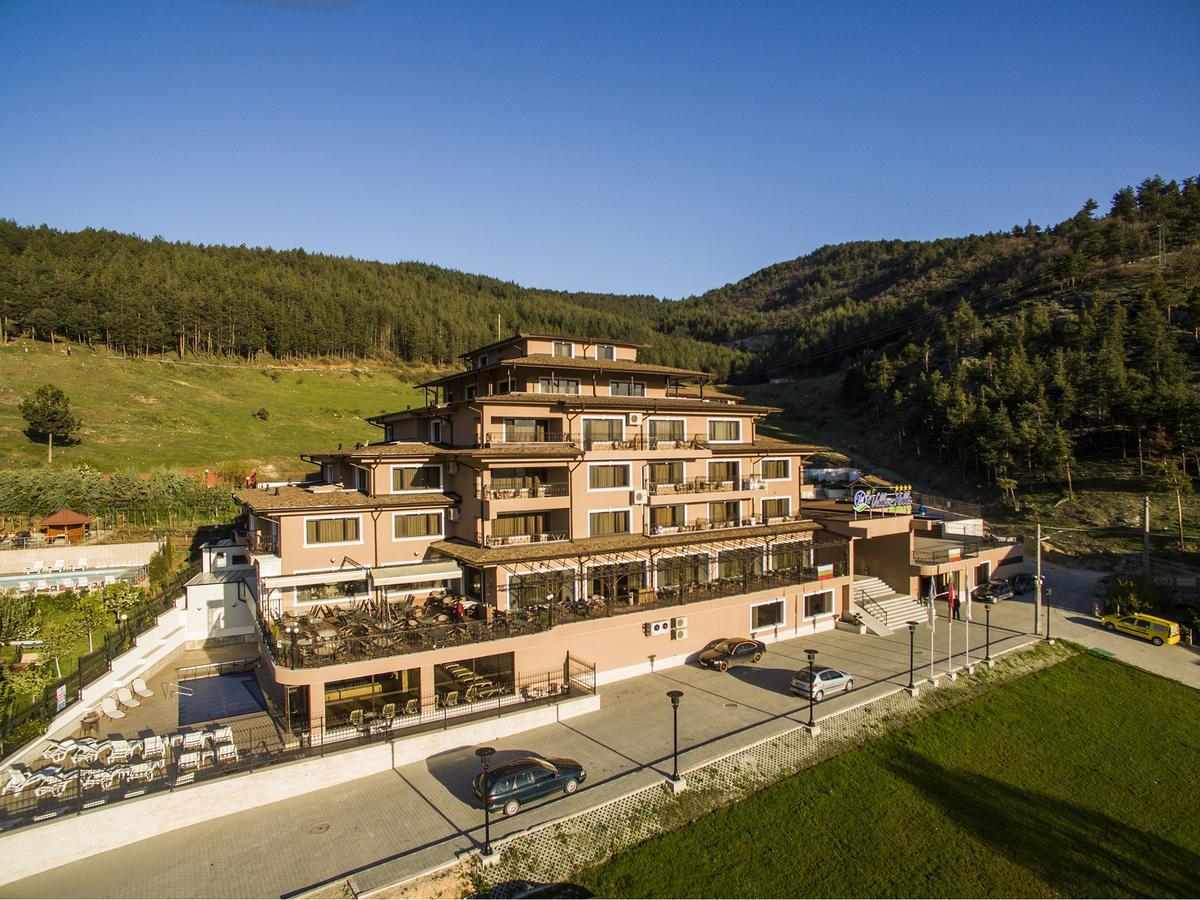 Park Hotel And Spa Vella Hills Velingrad Bagian luar foto